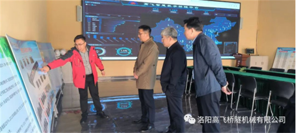 熱烈歡迎河南省科技廳黨組成員、副廳長潘剛一行蒞臨高飛橋隧調(diào)研指導